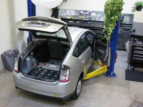 Autovehicul în atelierul auto